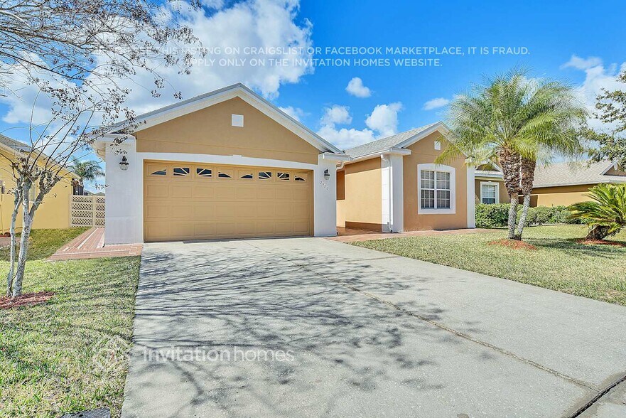 Building Photo - 2920 Willow Creek Ln