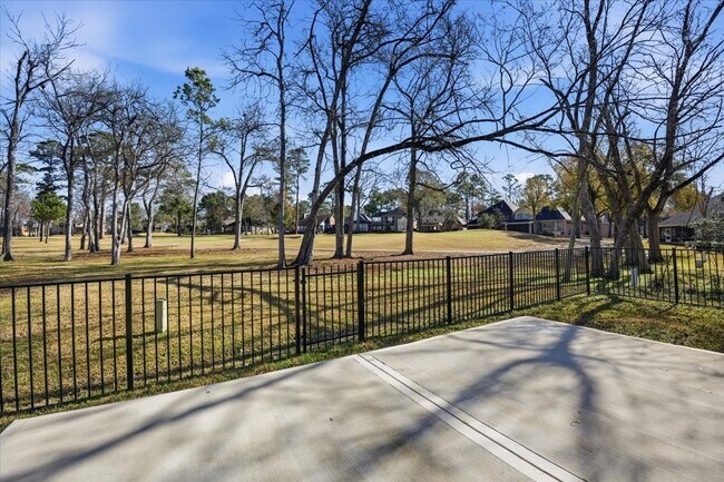 Building Photo - 3411 Country Club Blvd