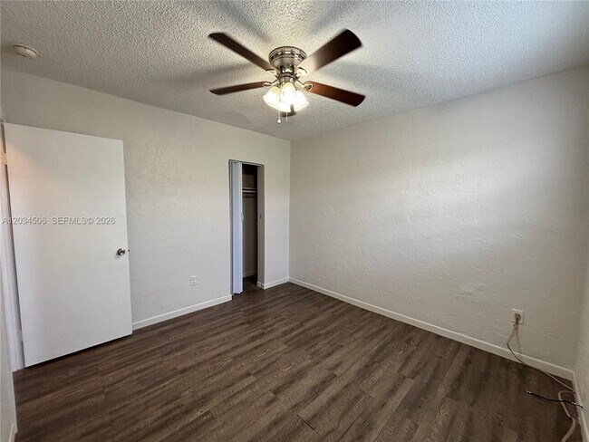 Building Photo - 14120 NW 24th Ct