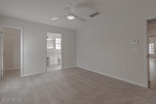 Building Photo - 1819 Ashmore Green Dr