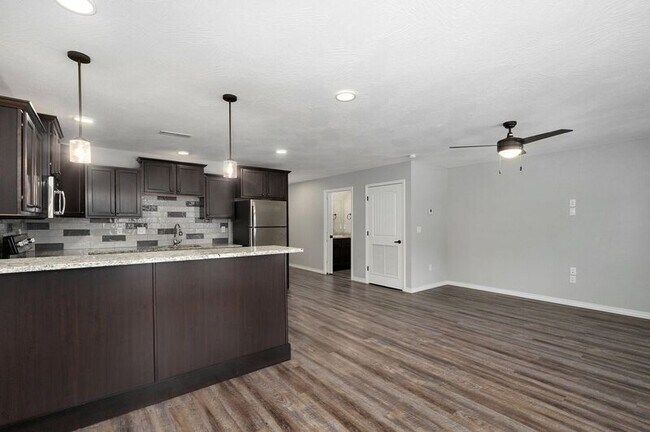 Building Photo - 1314 S Lexington Ave