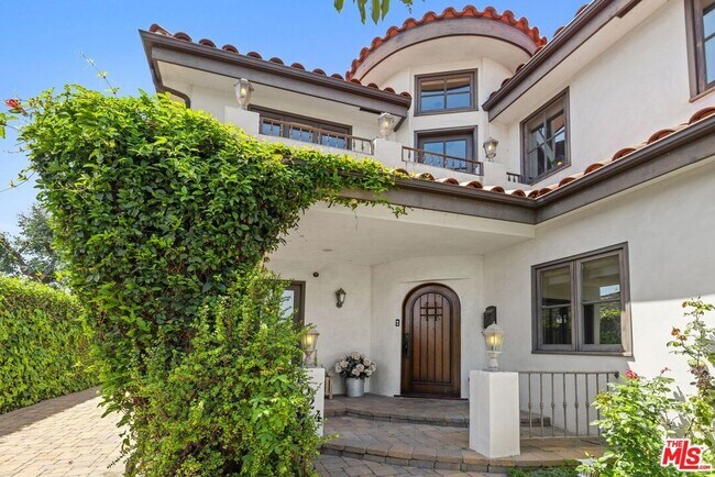 Building Photo - 1024 25th St