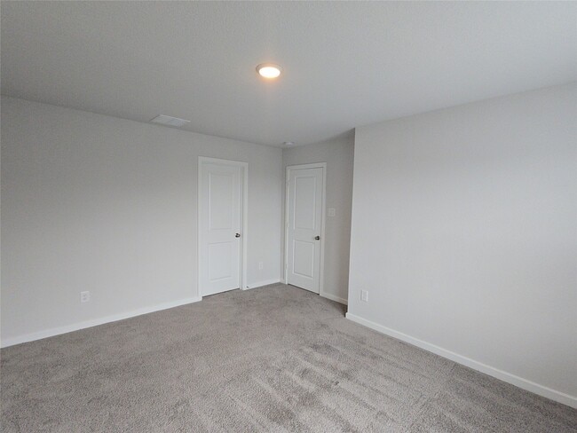 Building Photo - 9227 Dearborn Knoll Dr