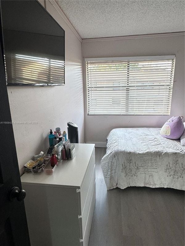 Building Photo - 9986 Royal Palm Blvd