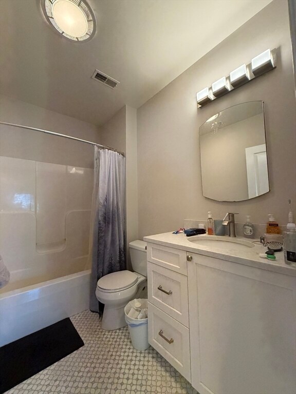 Building Photo - 43 Pitman St