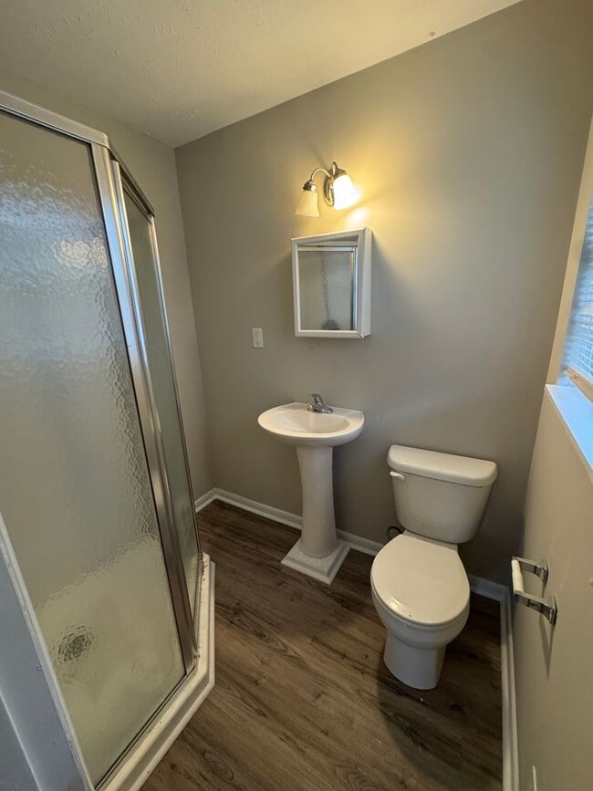 Building Photo - 6332 Winwood Dr