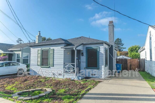 Building Photo - 317 Pomona Ave