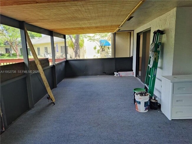 Building Photo - 5201 SW 31st Ave