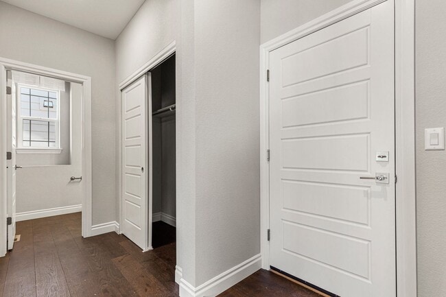 Building Photo - Beautiful Home in Commerce City!