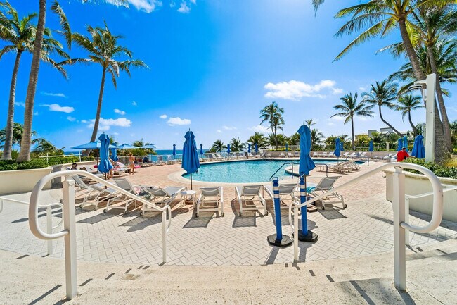 Building Photo - 3100 N Ocean Blvd