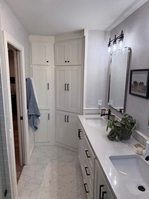 Building Photo - 2415 E Frontier Elm Dr