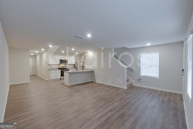 Building Photo - 528 Ivy Brook Way
