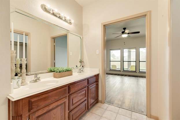 Building Photo - 112 Portulaca St