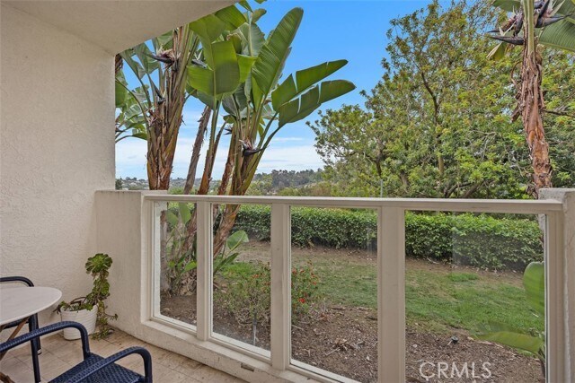 Building Photo - 30902 Club House Dr