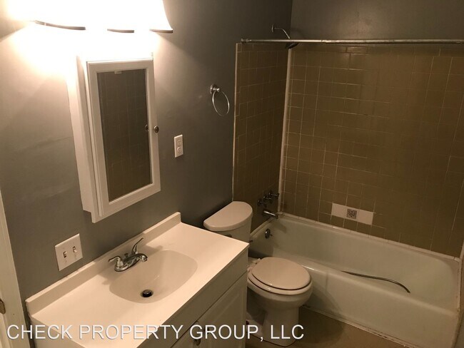 Building Photo - 1 br, 1 bath House - 1964 Goldsmith Lane C7