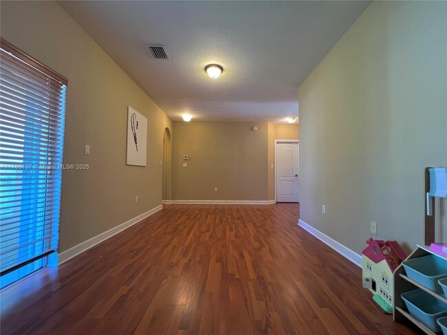 Building Photo - 5486 NW 112th Path