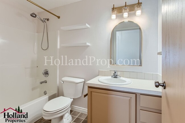 Building Photo - Charming & Spacious 3-Bed, 2-Bath Home in Peaceful North Plains!
