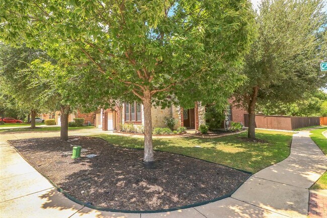 Building Photo - 3913 Remington Rd