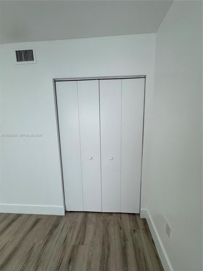 Building Photo - 1969 NW 2nd Ct