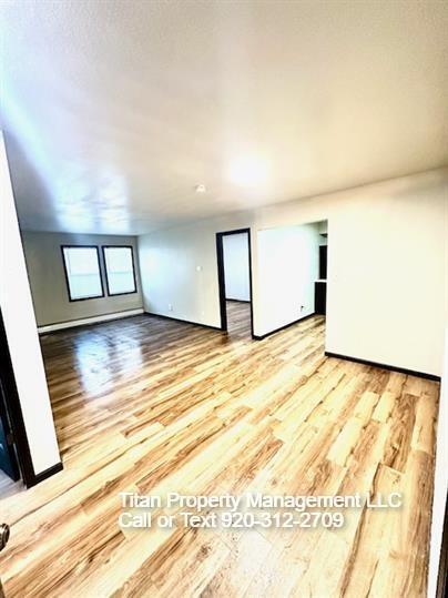 Interior Photo - 92 Forest Avenue
