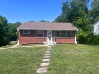 Building Photo - 712 S Beaman St