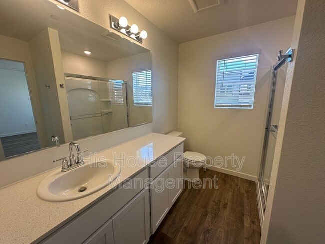 Building Photo - 3961 Pinnacles Ct