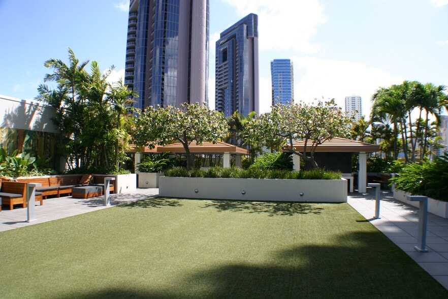 Building Photo - 600 Ala Moana Blvd
