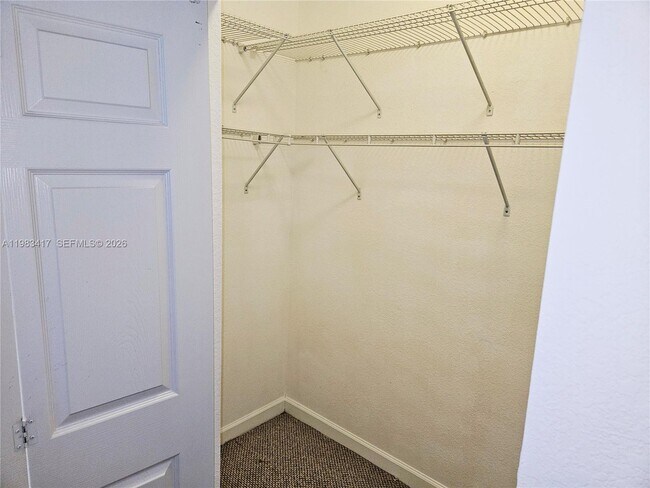 Building Photo - 290 NW 109th Ave