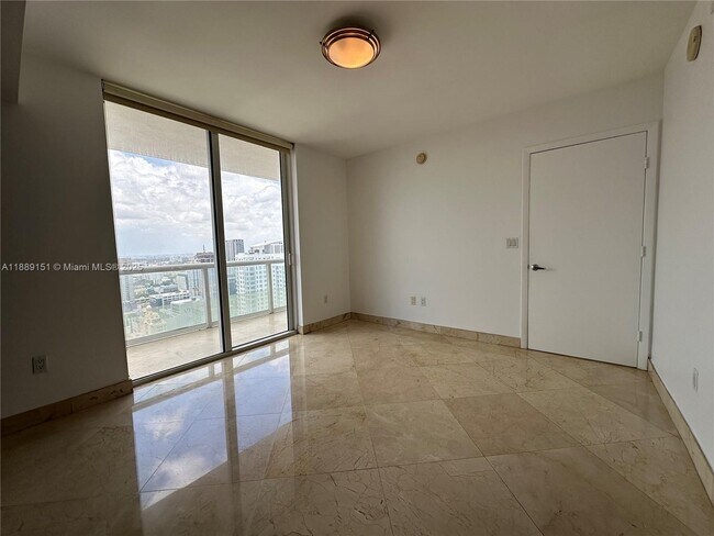 Building Photo - 50 Biscayne Blvd