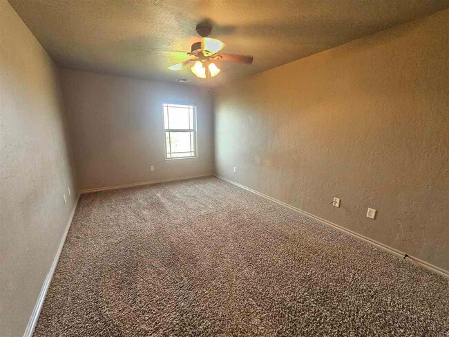 Building Photo - 1299 SW Deyo Landing Loop