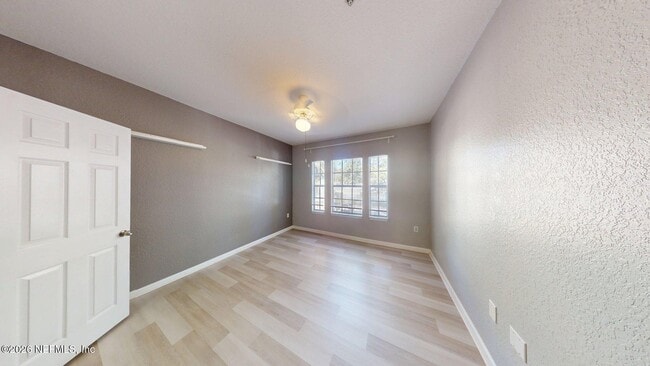 Building Photo - 10075 Gate Pkwy N