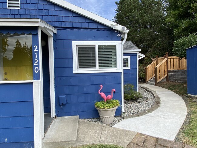 Building Photo - 2120 15th St