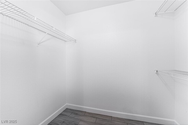Building Photo - 683 Ambling Gait Ave