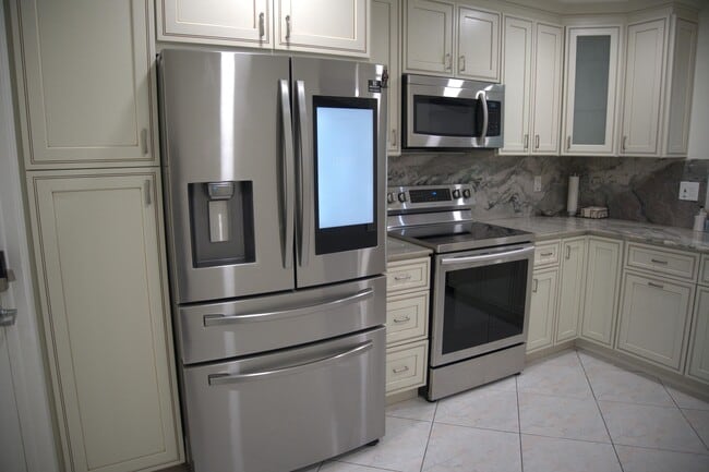 Building Photo - 9746 Lancaster Pl