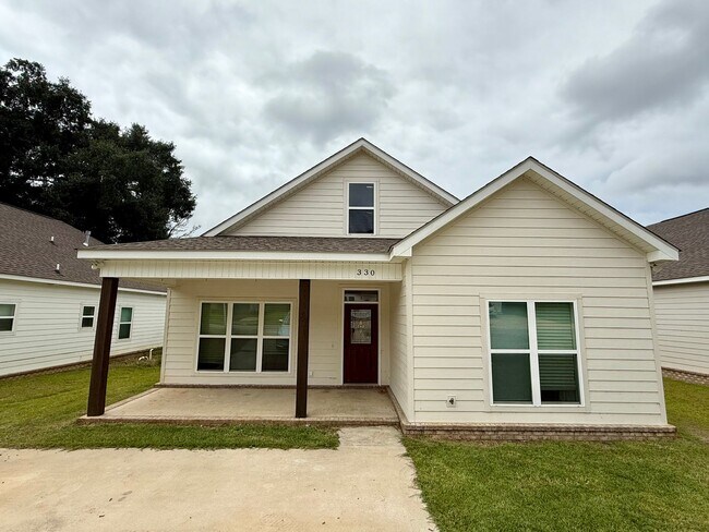Primary Photo - 330 Orion St