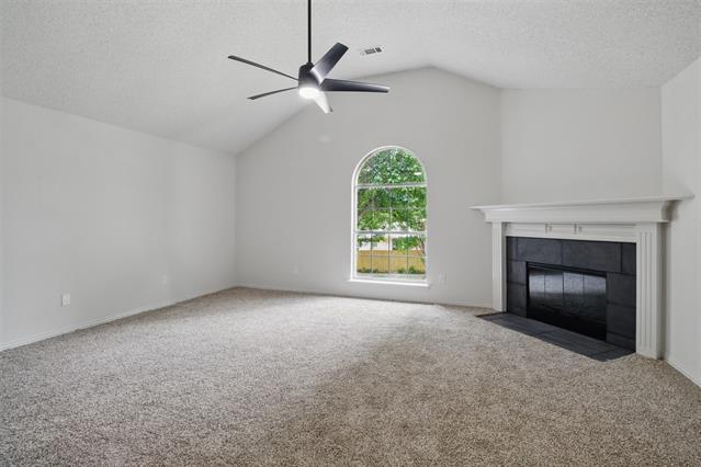 Building Photo - 2305 Basil Dr