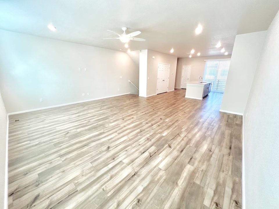 Great room 20 by 18.9 feet & kitchen - 13735 Del Corso Way