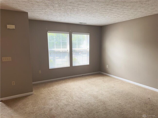 Building Photo - 5251 Mallet Club Dr