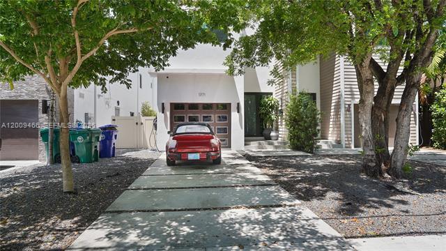 Building Photo - 1371 SW 22nd Terrace