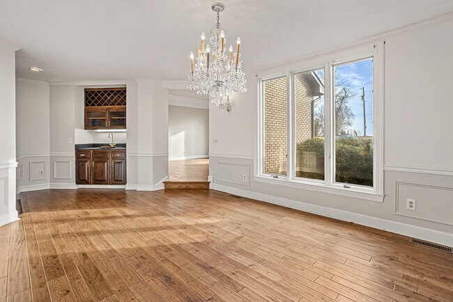 Building Photo - 274 Elkins Rd