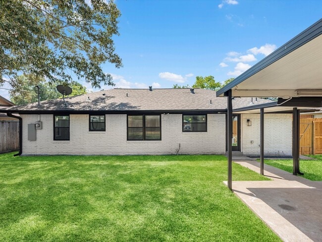 Building Photo - 1506 Wilde Rock Way