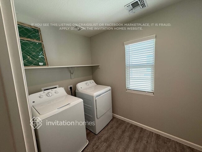 Building Photo - 5039 N 189th Glen