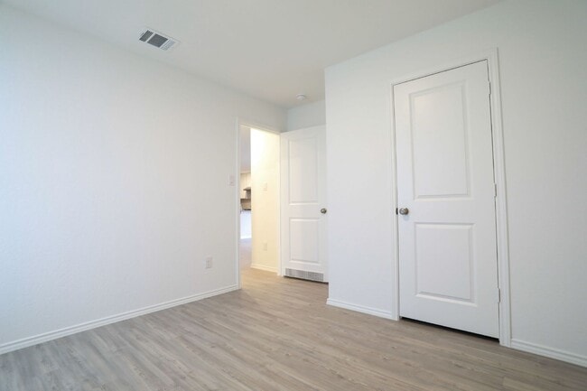 Building Photo - 4220 Revetment Way