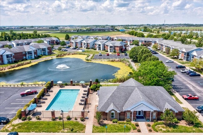 Building Photo - Cross Pointe Business Park***Walking Distance to Costco***2 Bedroom Apartment Promenade Developme...