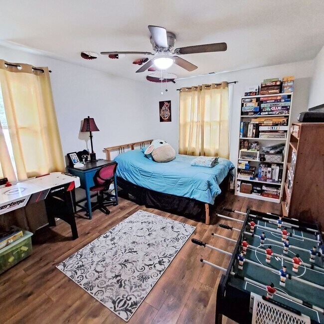 Building Photo - 3506 Lisa Ln