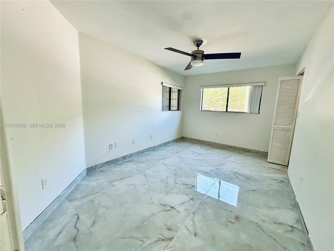 Building Photo - 9703 Hammocks Blvd