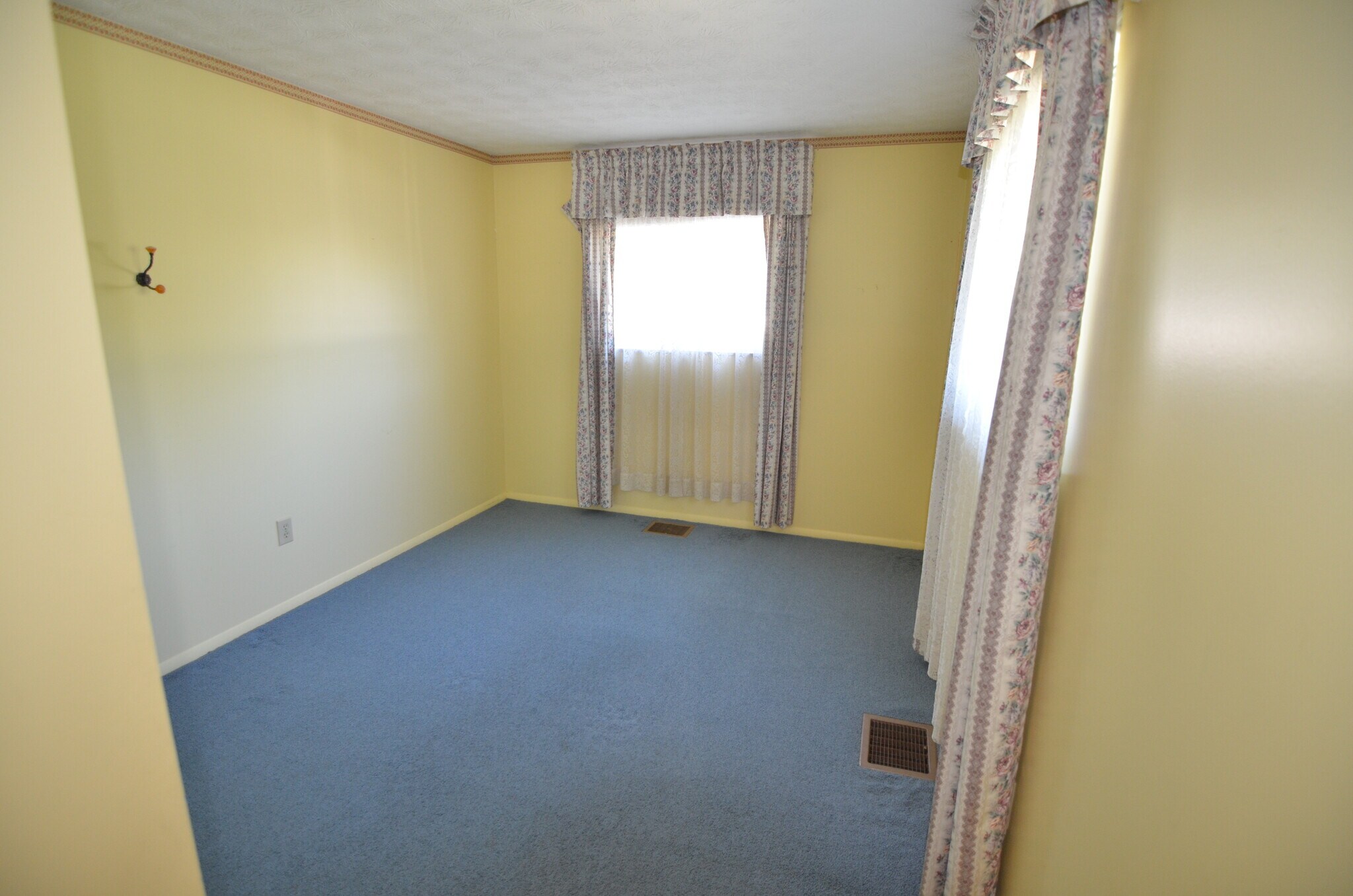 Building Photo - 836 Waycross Rd