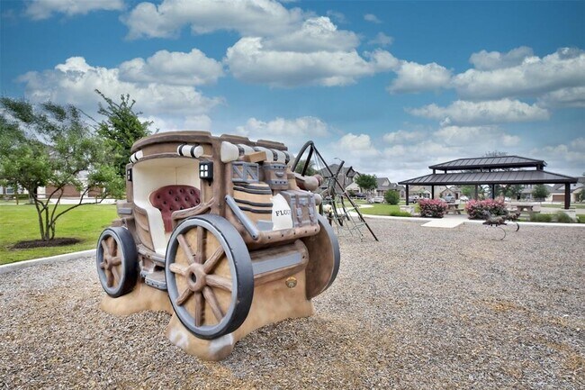 Building Photo - 280 Kat Garnet Dr