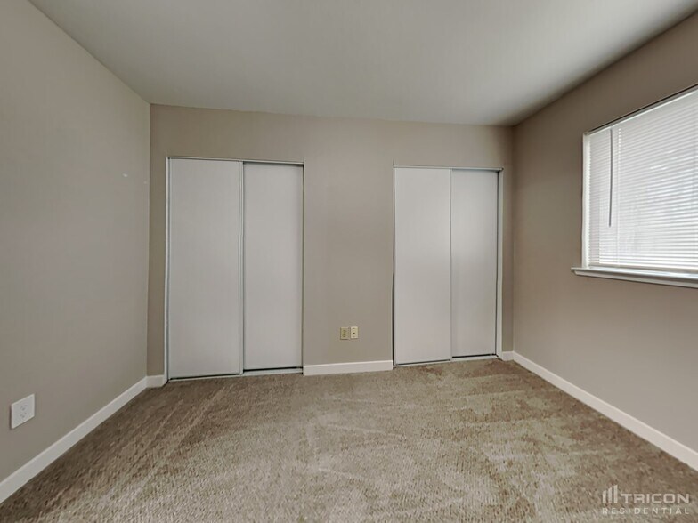 Building Photo - 601 Jeelu Way