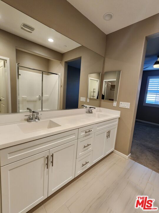 Building Photo - 28729 Jardineras Dr